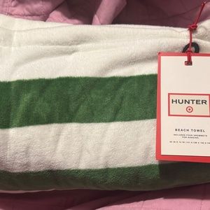Hunter for Target Green and White XL Beach Towel